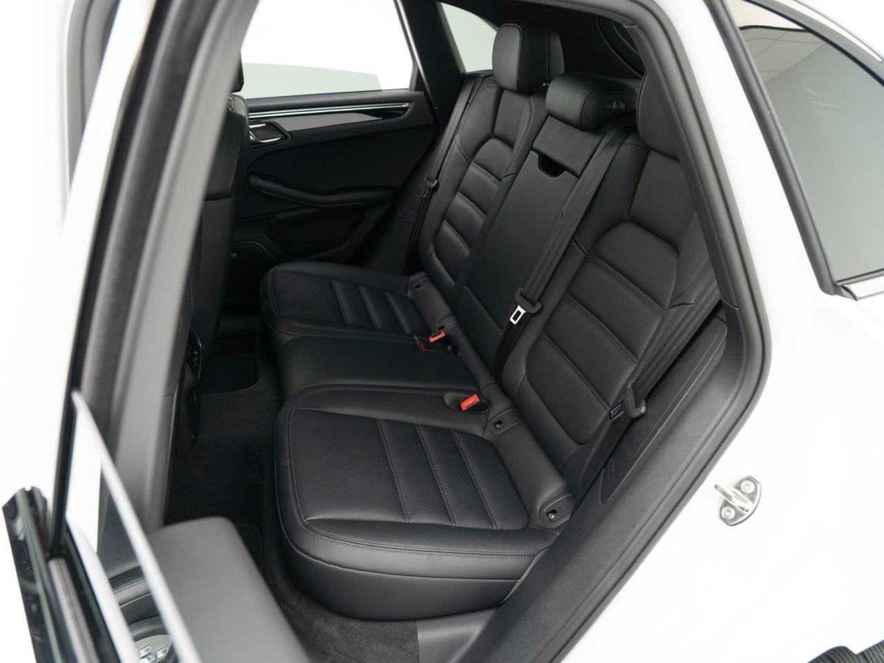 2025 Porsche Macan Pompano Beach FL