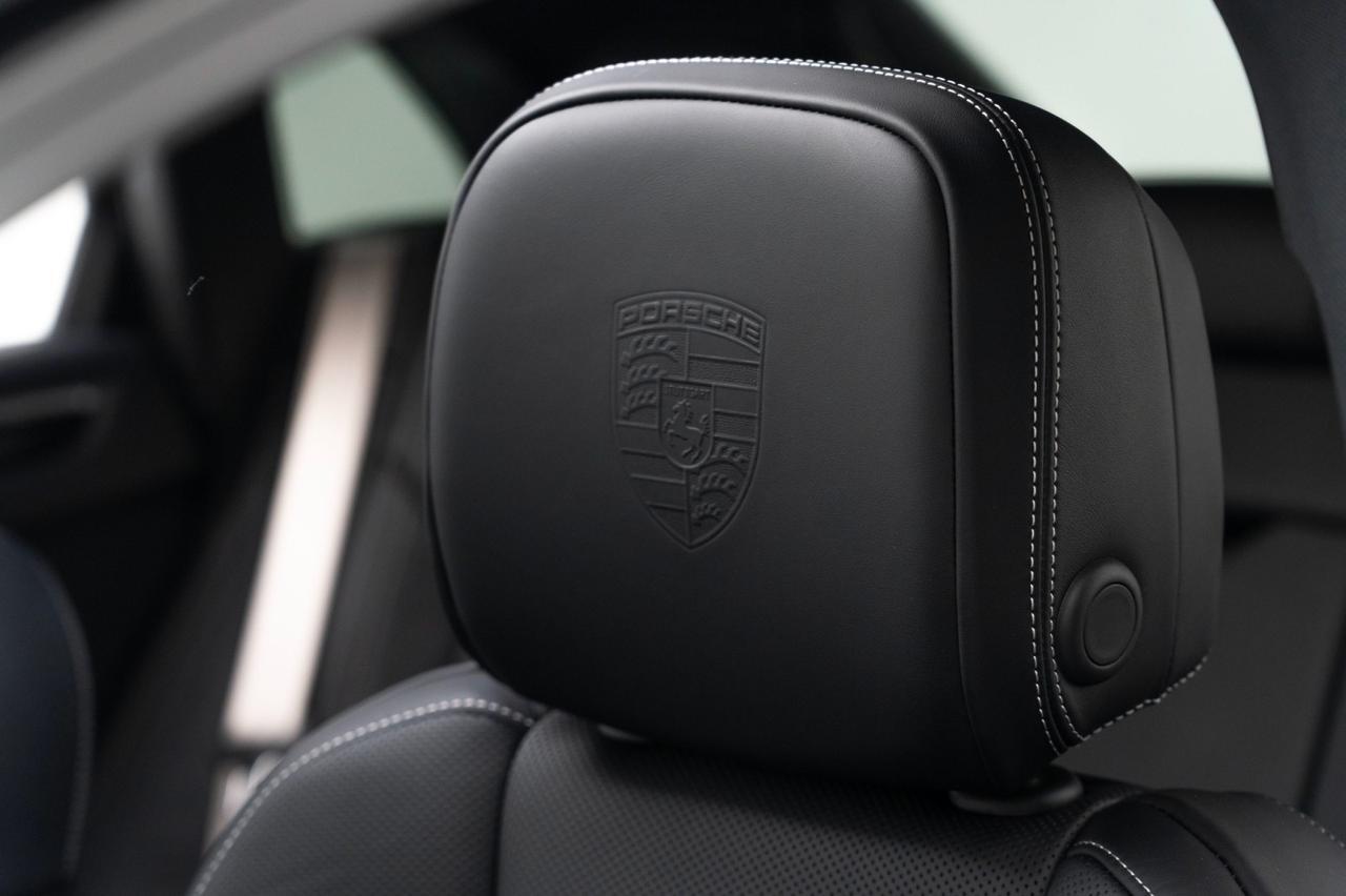 2025 Porsche Macan Pompano Beach FL