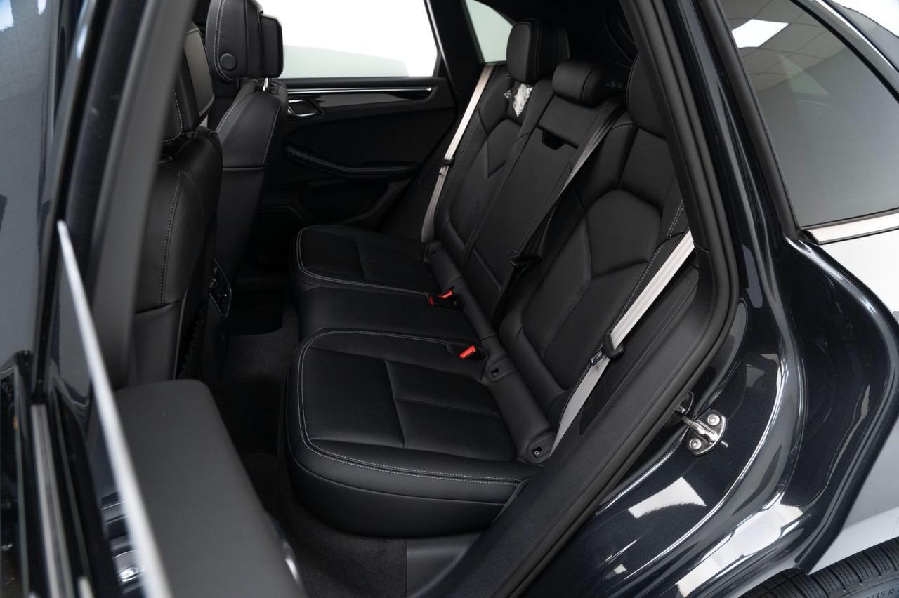 2025 Porsche Macan Pompano Beach FL