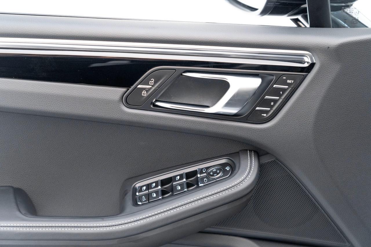 2025 Porsche Macan Pompano Beach FL