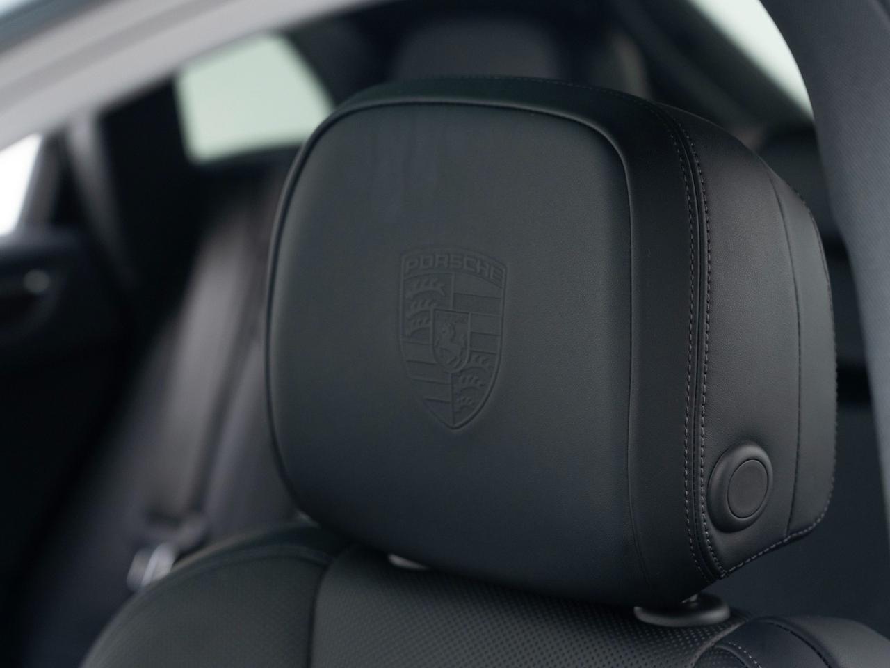 2025 Porsche Macan Pompano Beach FL