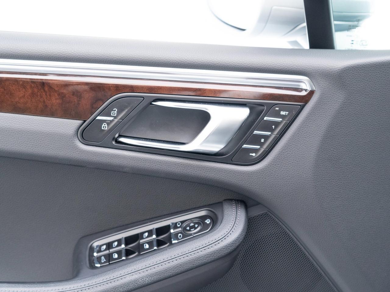 2025 Porsche Macan Pompano Beach FL