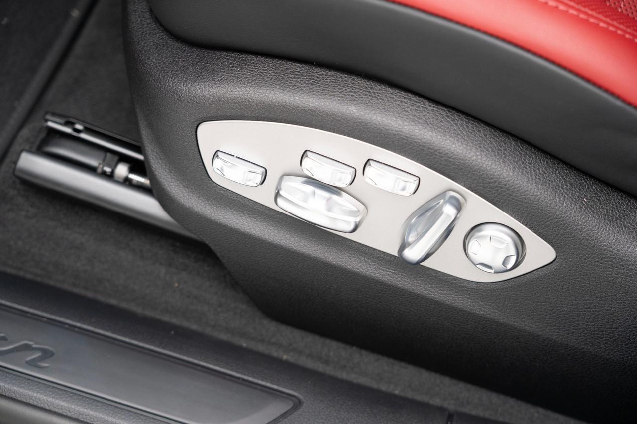 2025 Porsche Macan Pompano Beach FL