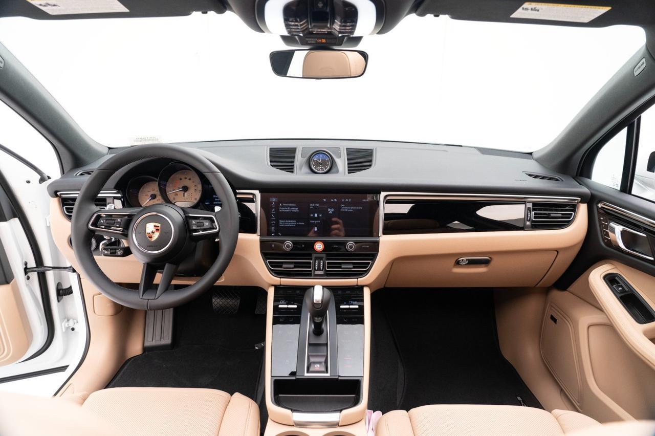 2025 Porsche Macan Pompano Beach FL