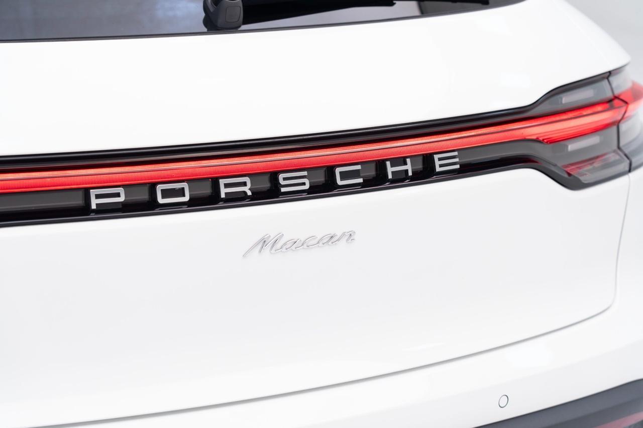 2025 Porsche Macan Pompano Beach FL