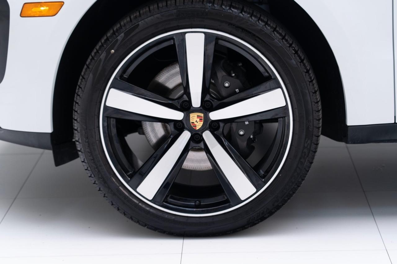 2025 Porsche Macan Pompano Beach FL