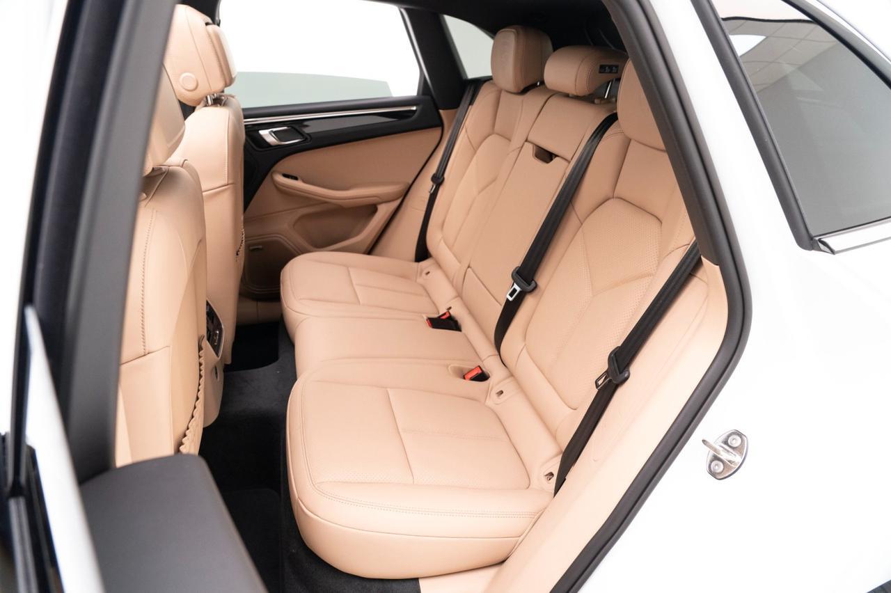 2025 Porsche Macan Pompano Beach FL