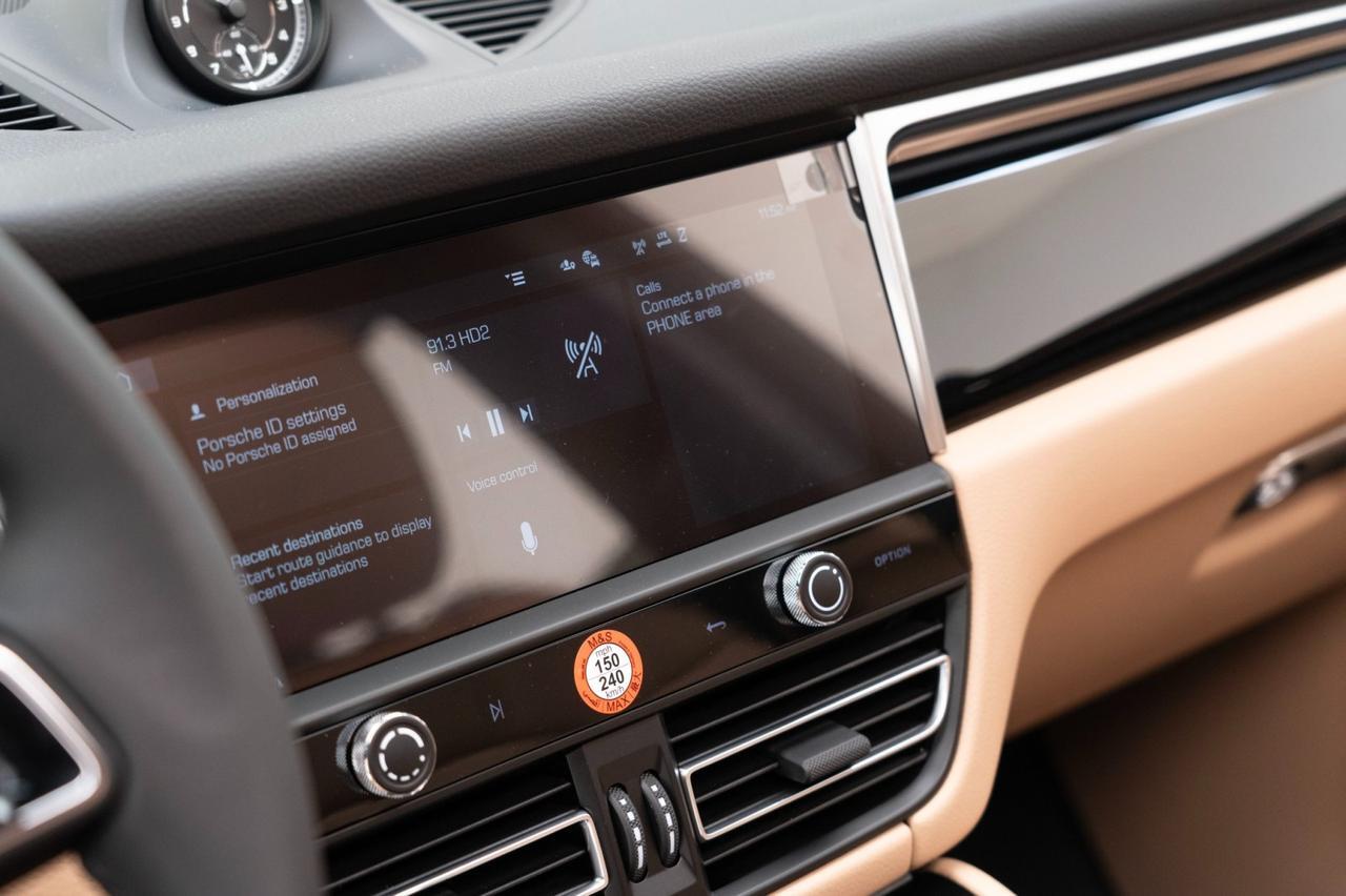 2025 Porsche Macan Pompano Beach FL