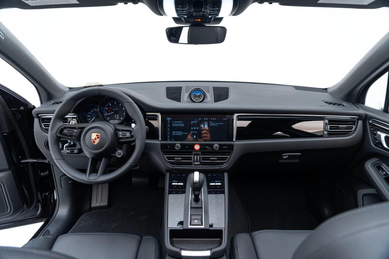 2025 Porsche Macan Pompano Beach FL