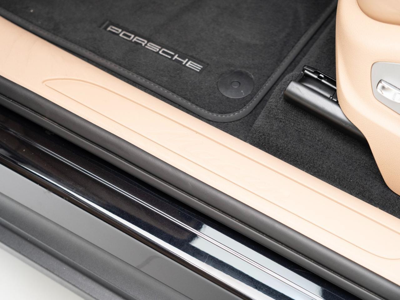 2025 Porsche Macan Pompano Beach FL