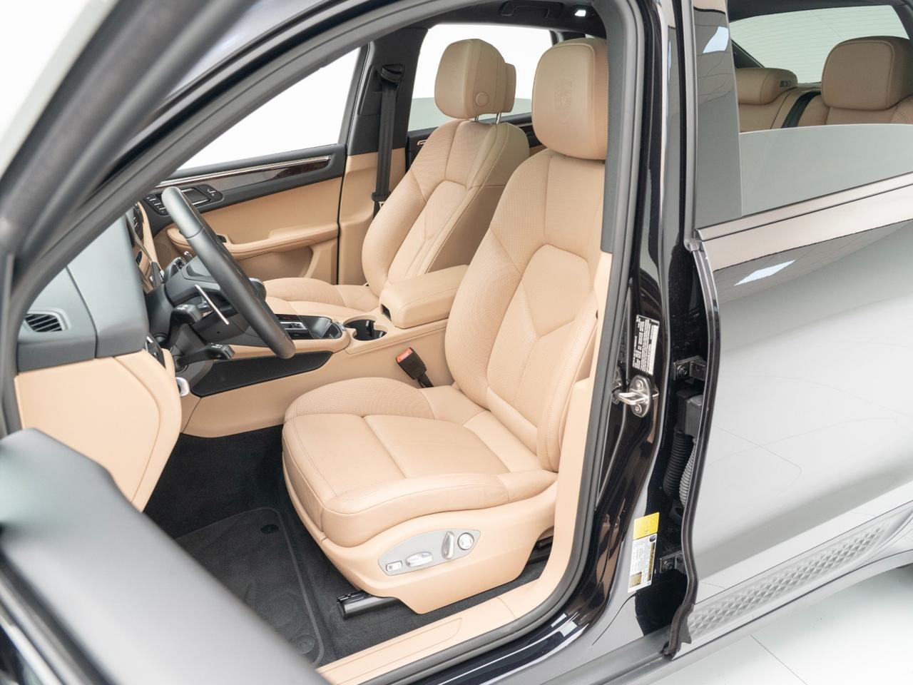 2025 Porsche Macan Pompano Beach FL