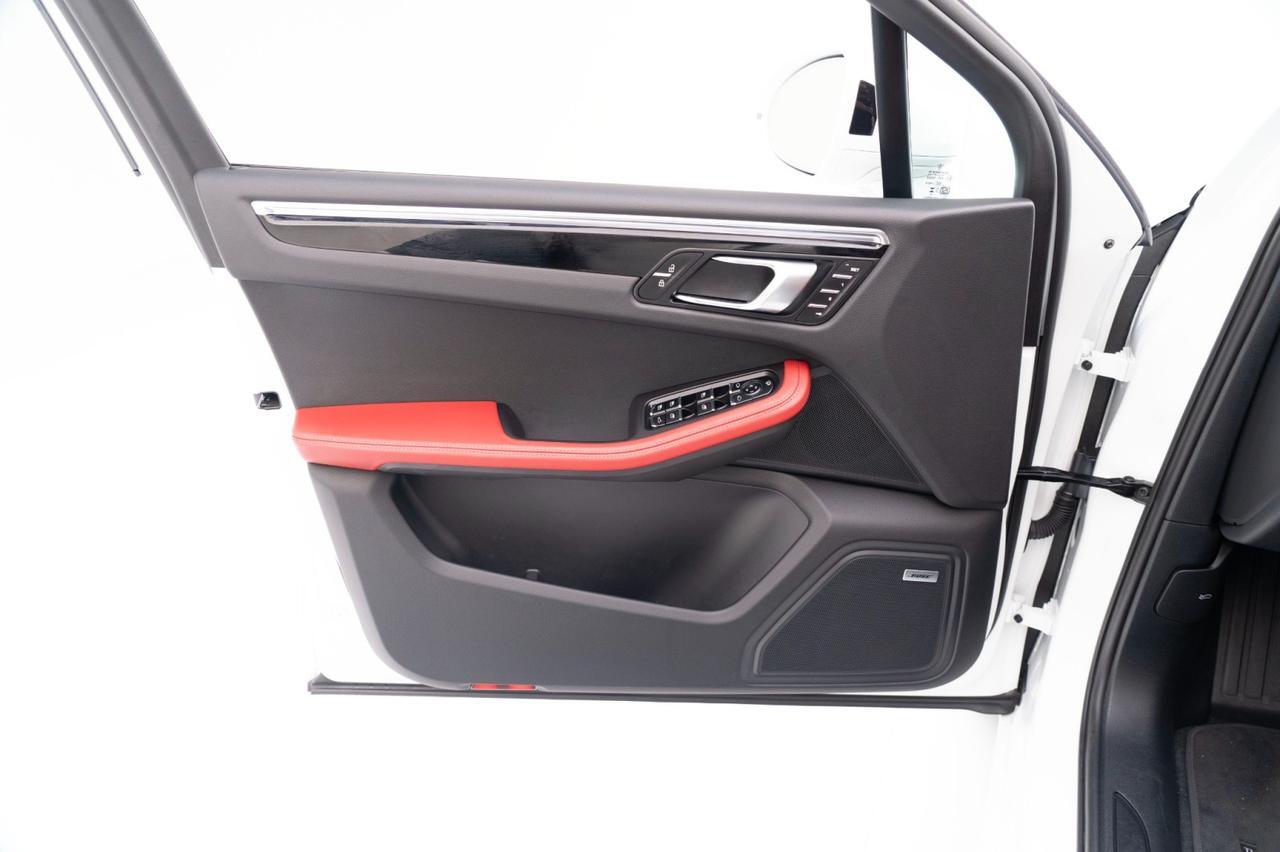 2025 Porsche Macan Pompano Beach FL
