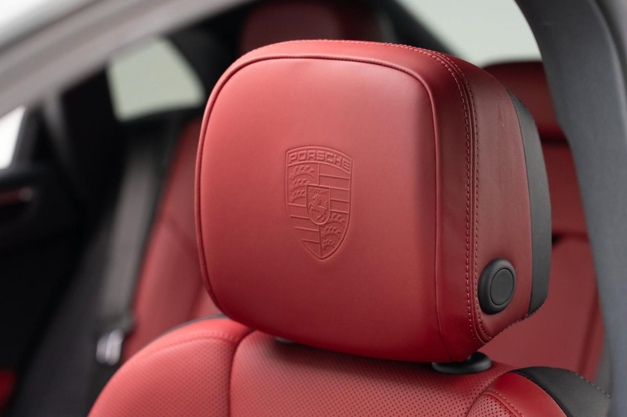 2025 Porsche Macan Pompano Beach FL