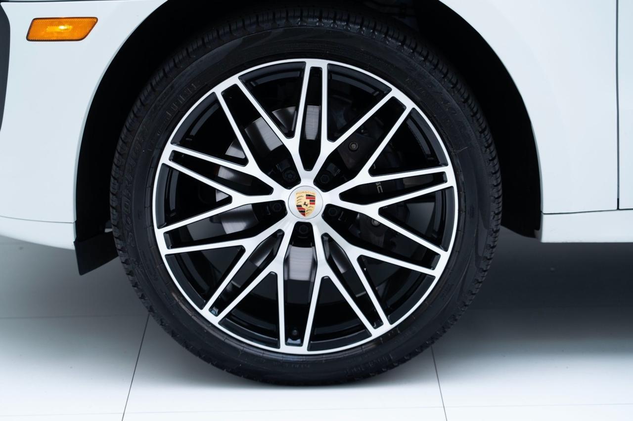 2025 Porsche Macan Pompano Beach FL