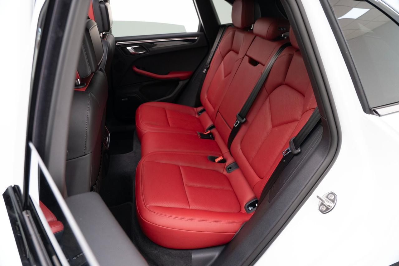 2025 Porsche Macan Pompano Beach FL