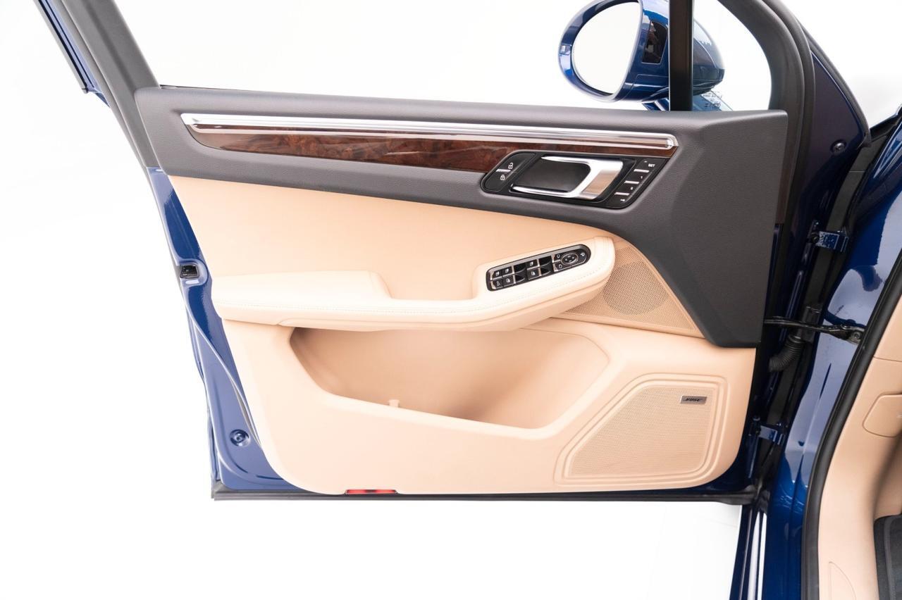 2025 Porsche Macan Pompano Beach FL