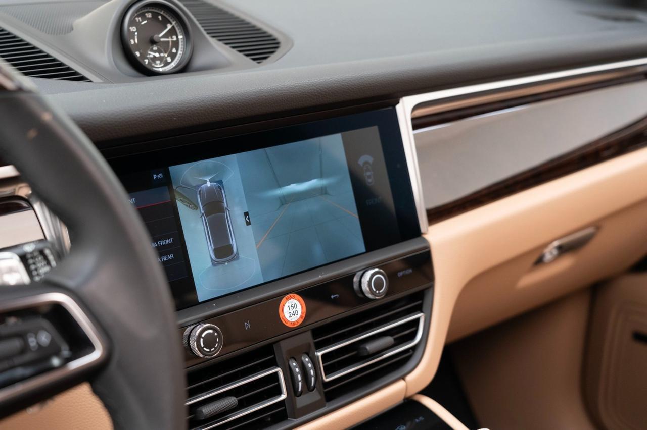 2025 Porsche Macan Pompano Beach FL