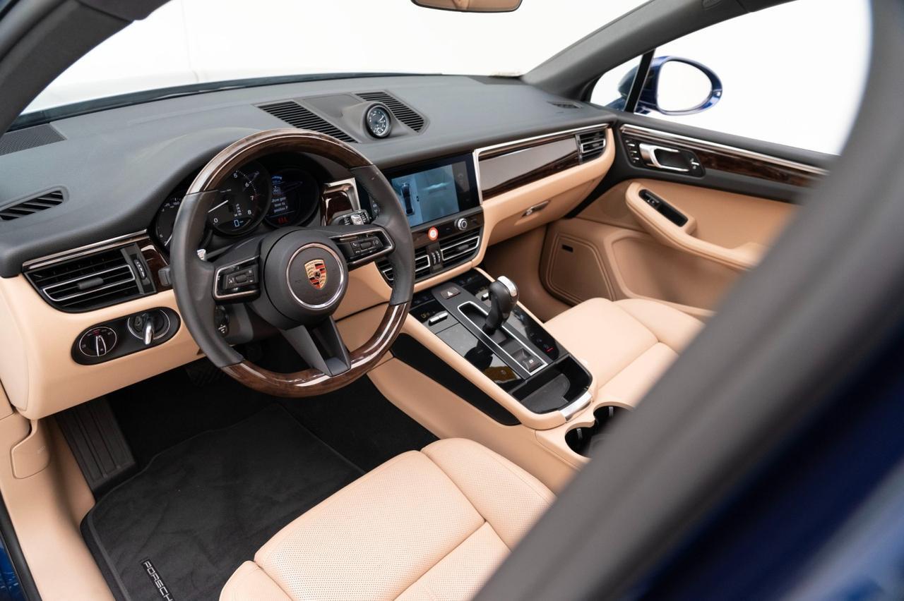 2025 Porsche Macan Pompano Beach FL