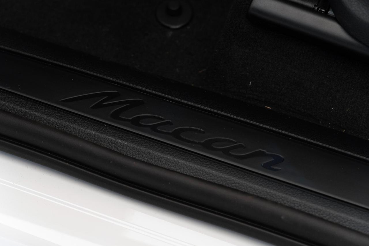 2025 Porsche Macan Pompano Beach FL