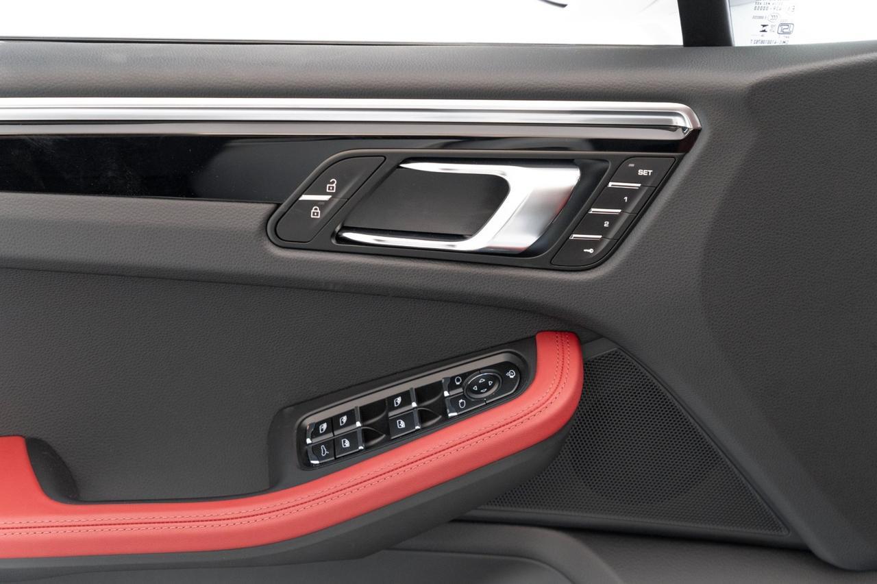 2025 Porsche Macan Pompano Beach FL