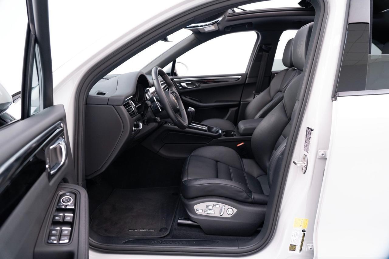 2025 Porsche Macan Pompano Beach FL