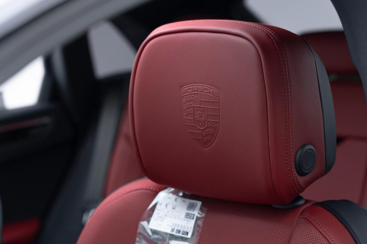 2025 Porsche Macan Pompano Beach FL