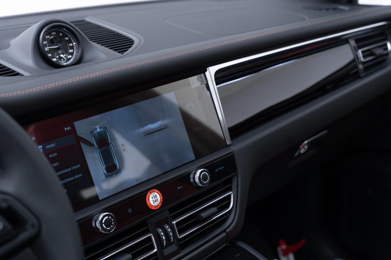 2025 Porsche Macan Pompano Beach FL