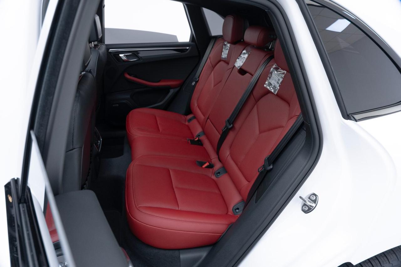 2025 Porsche Macan Pompano Beach FL