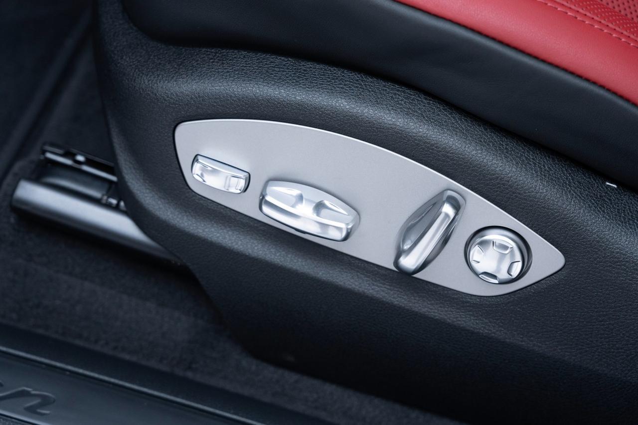 2025 Porsche Macan Pompano Beach FL