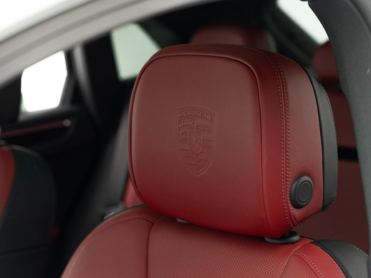 2025 Porsche Macan Pompano Beach FL