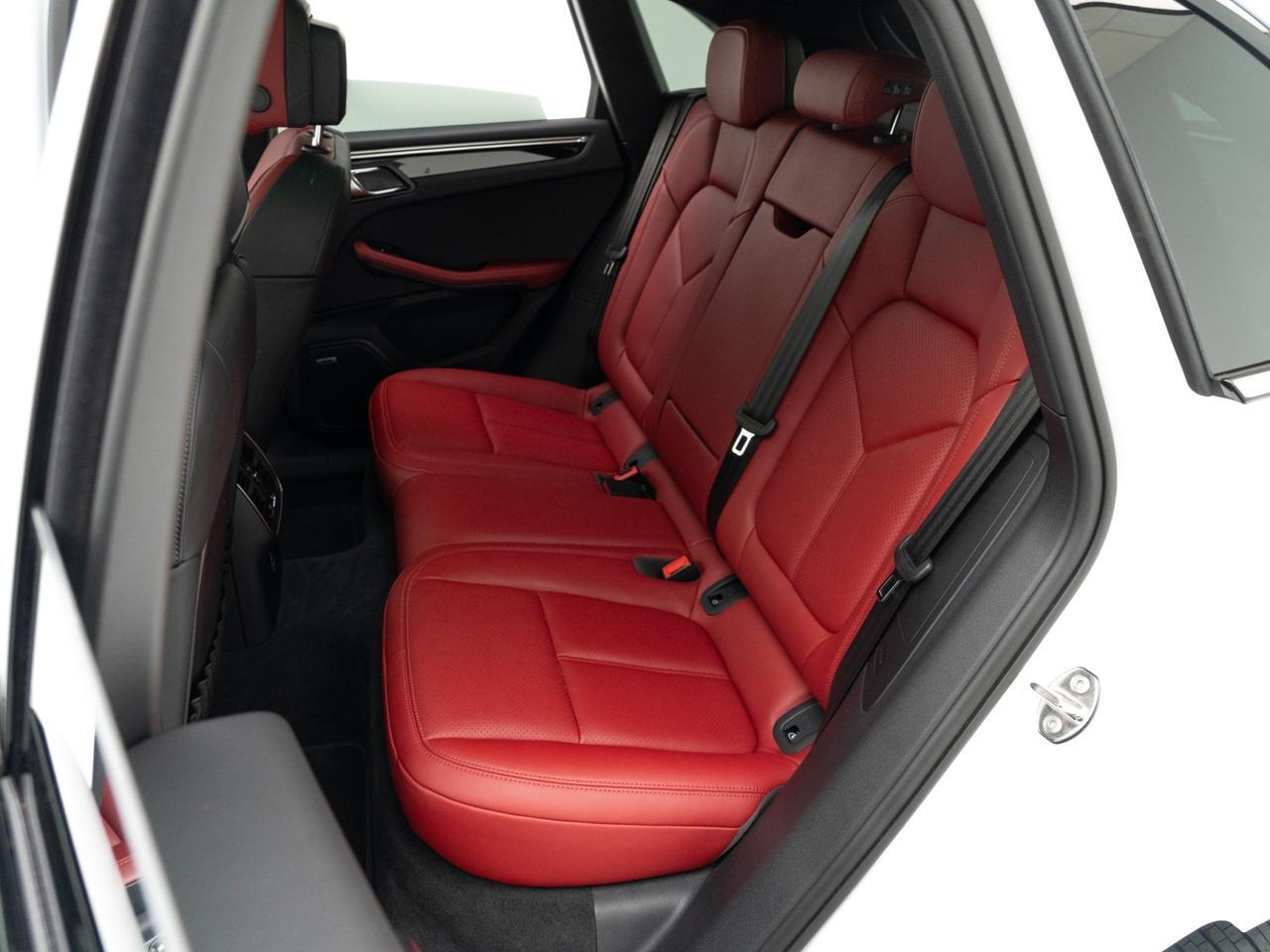 2025 Porsche Macan Pompano Beach FL