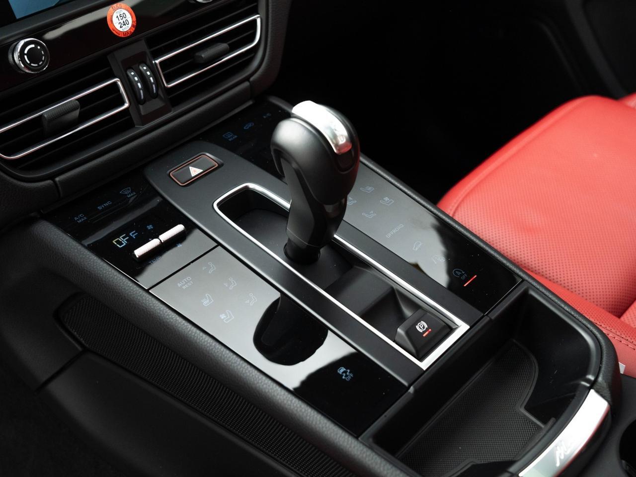 2025 Porsche Macan Pompano Beach FL