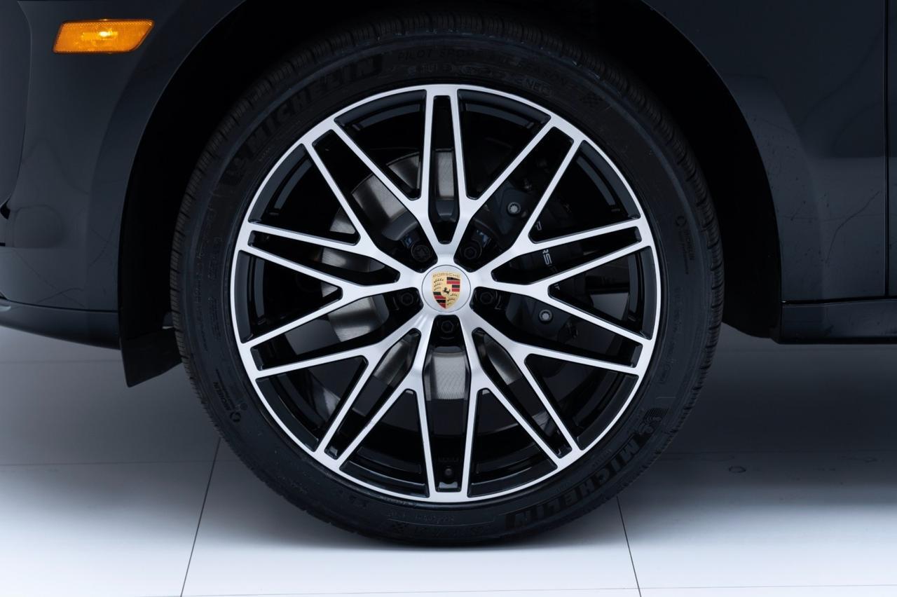 2025 Porsche Macan Pompano Beach FL