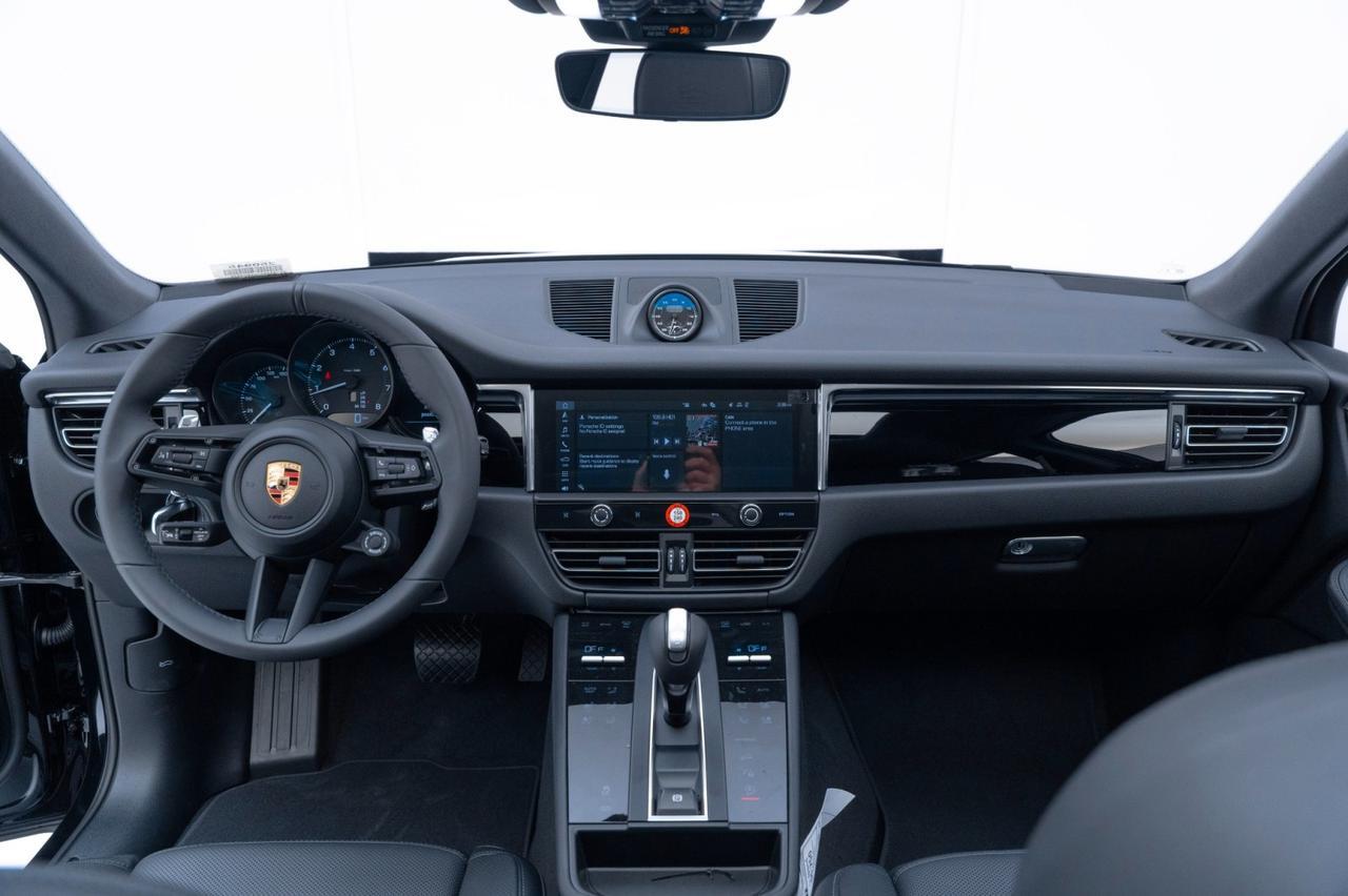 2025 Porsche Macan Pompano Beach FL