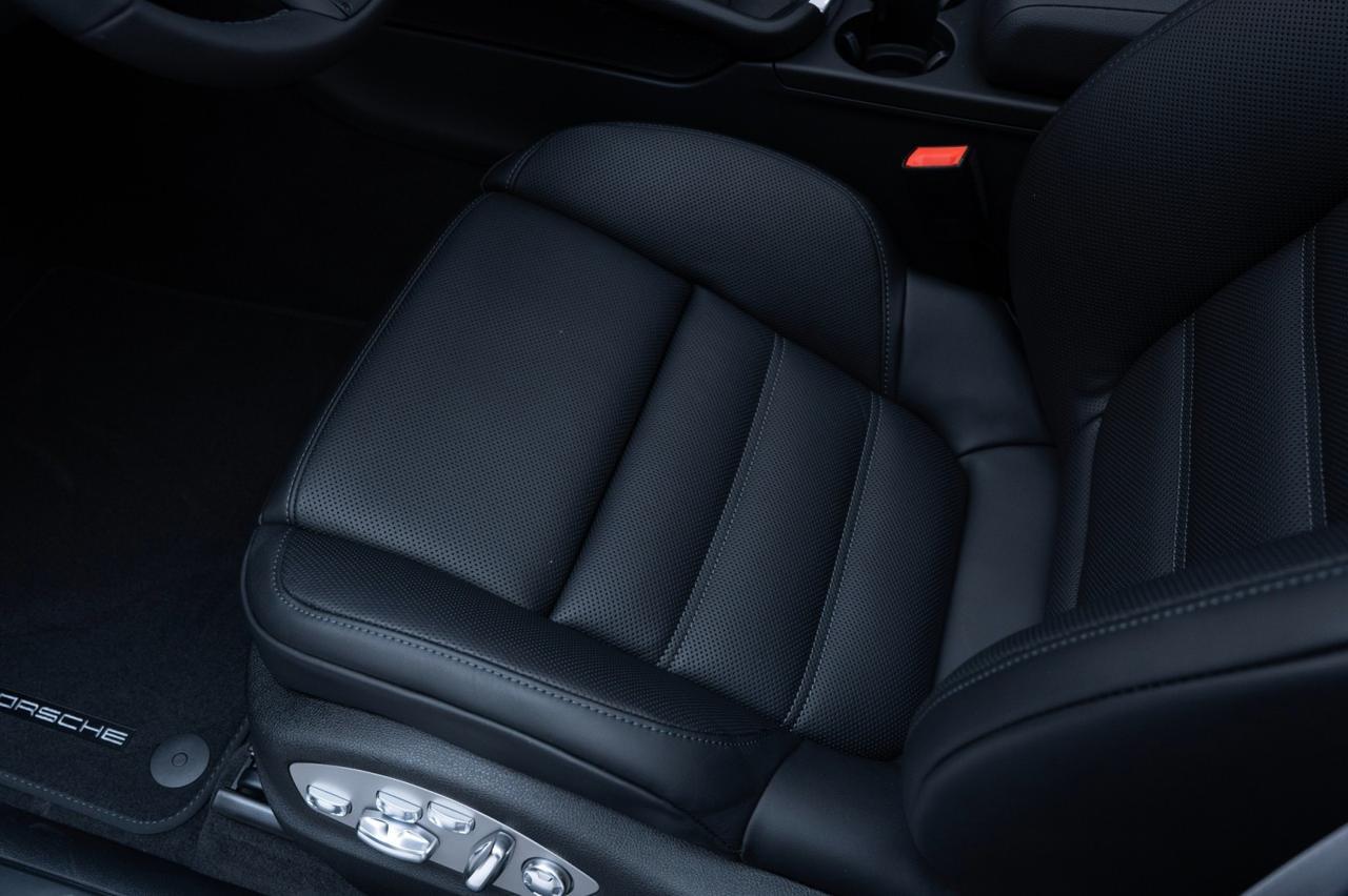 2025 Porsche Macan Pompano Beach FL