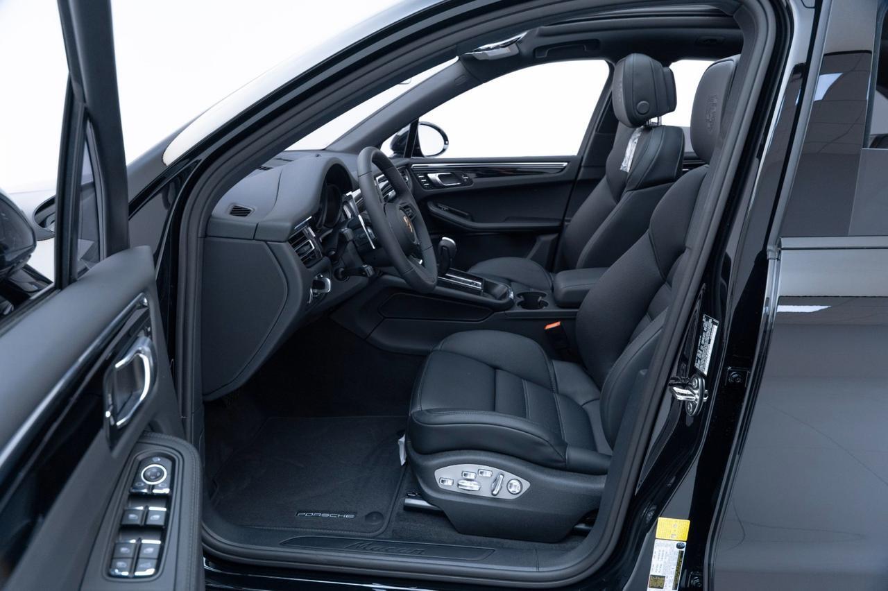 2025 Porsche Macan Pompano Beach FL
