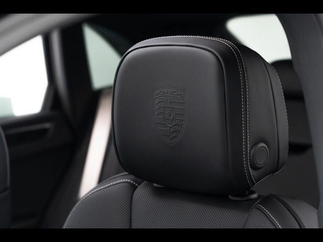 2025 Porsche Macan Pompano Beach FL