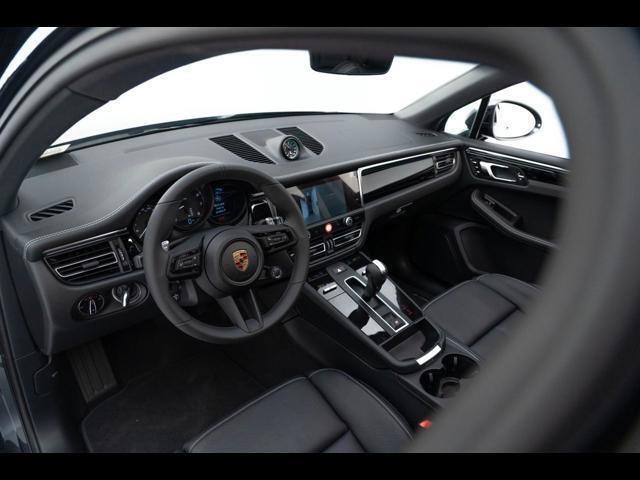 2025 Porsche Macan Pompano Beach FL