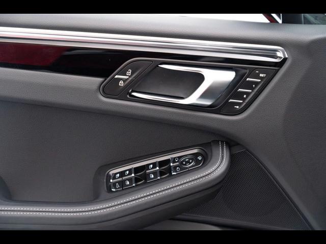 2025 Porsche Macan Pompano Beach FL