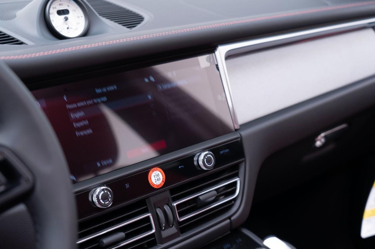 2025 Porsche Macan Pompano Beach FL