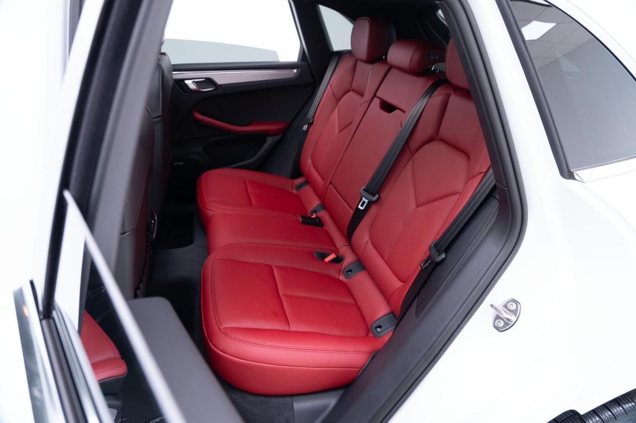 2025 Porsche Macan Pompano Beach FL