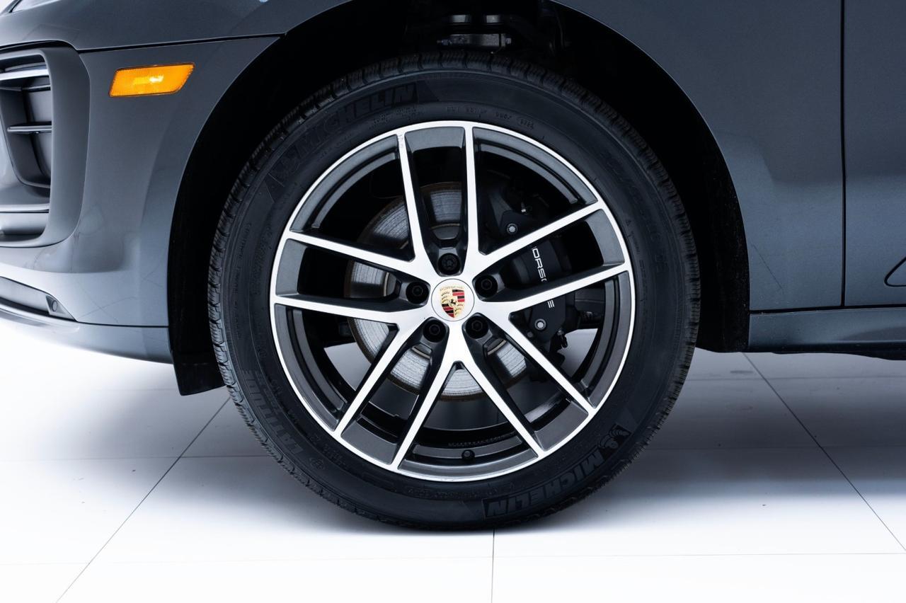 2025 Porsche Macan Pompano Beach FL