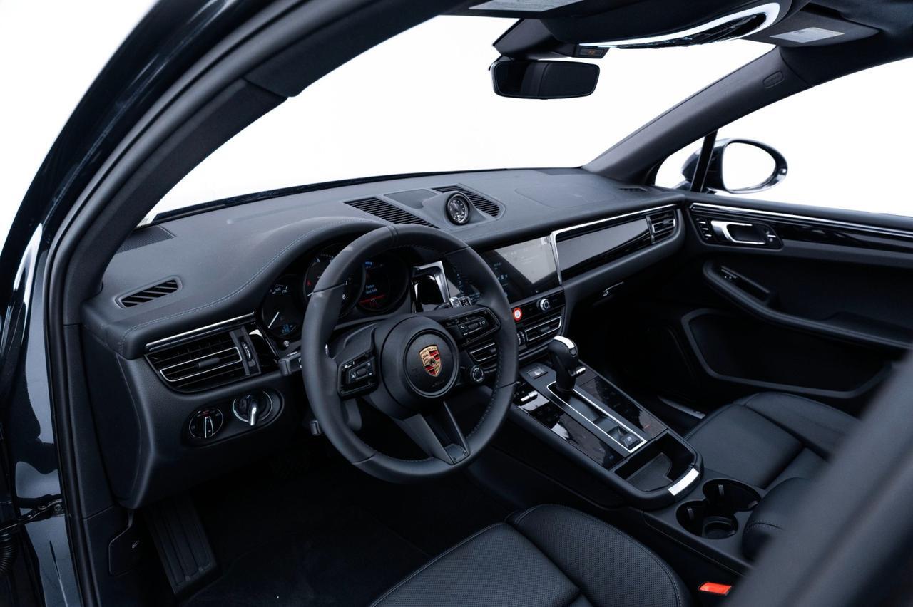2025 Porsche Macan Pompano Beach FL