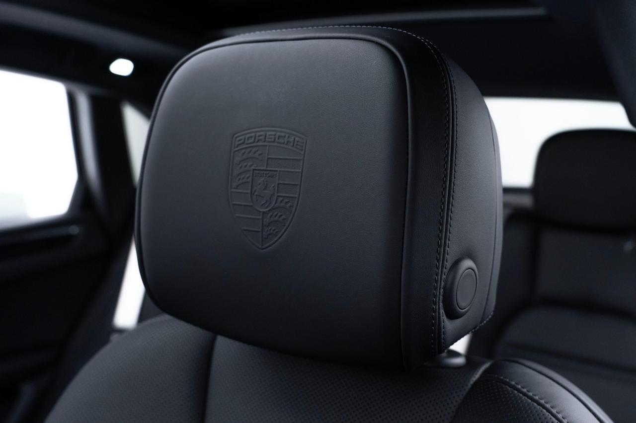 2025 Porsche Macan Pompano Beach FL