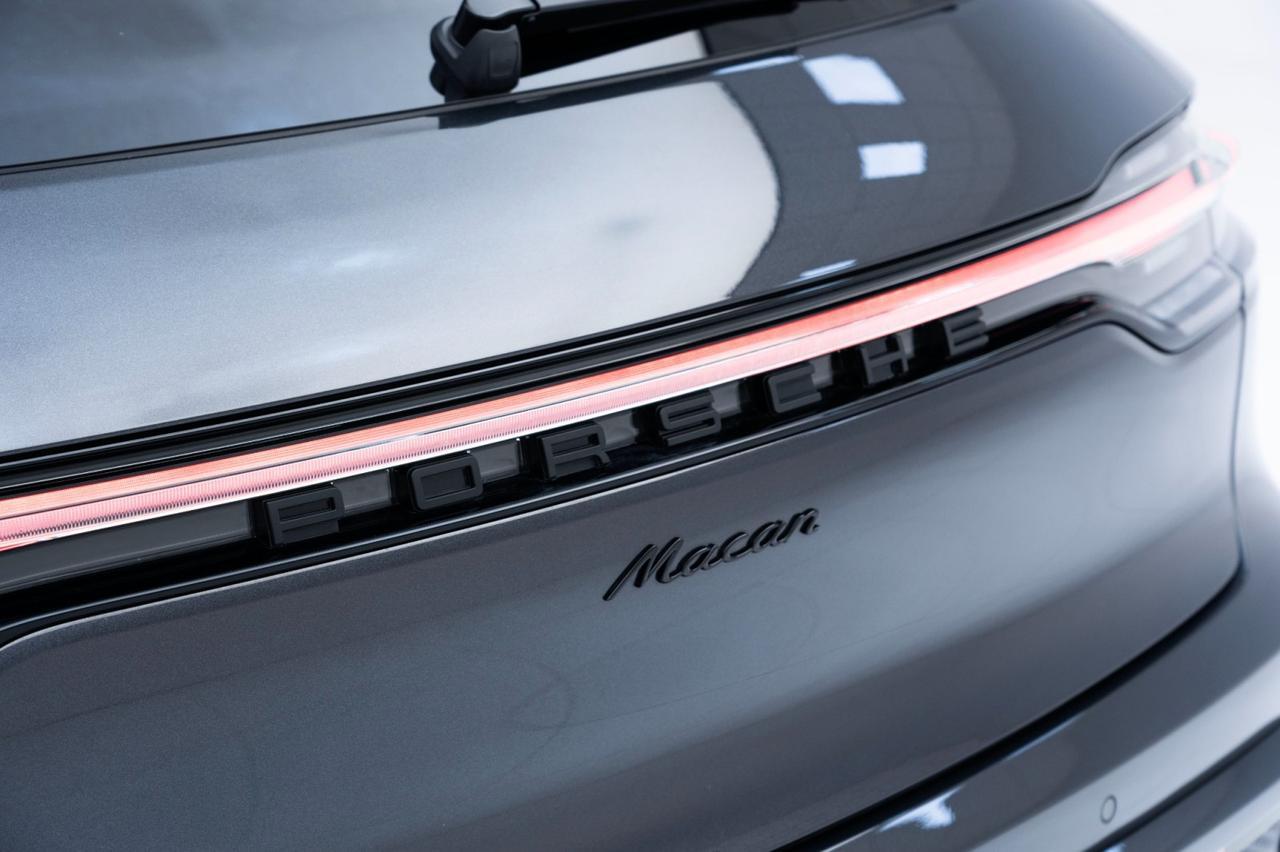 2025 Porsche Macan Pompano Beach FL