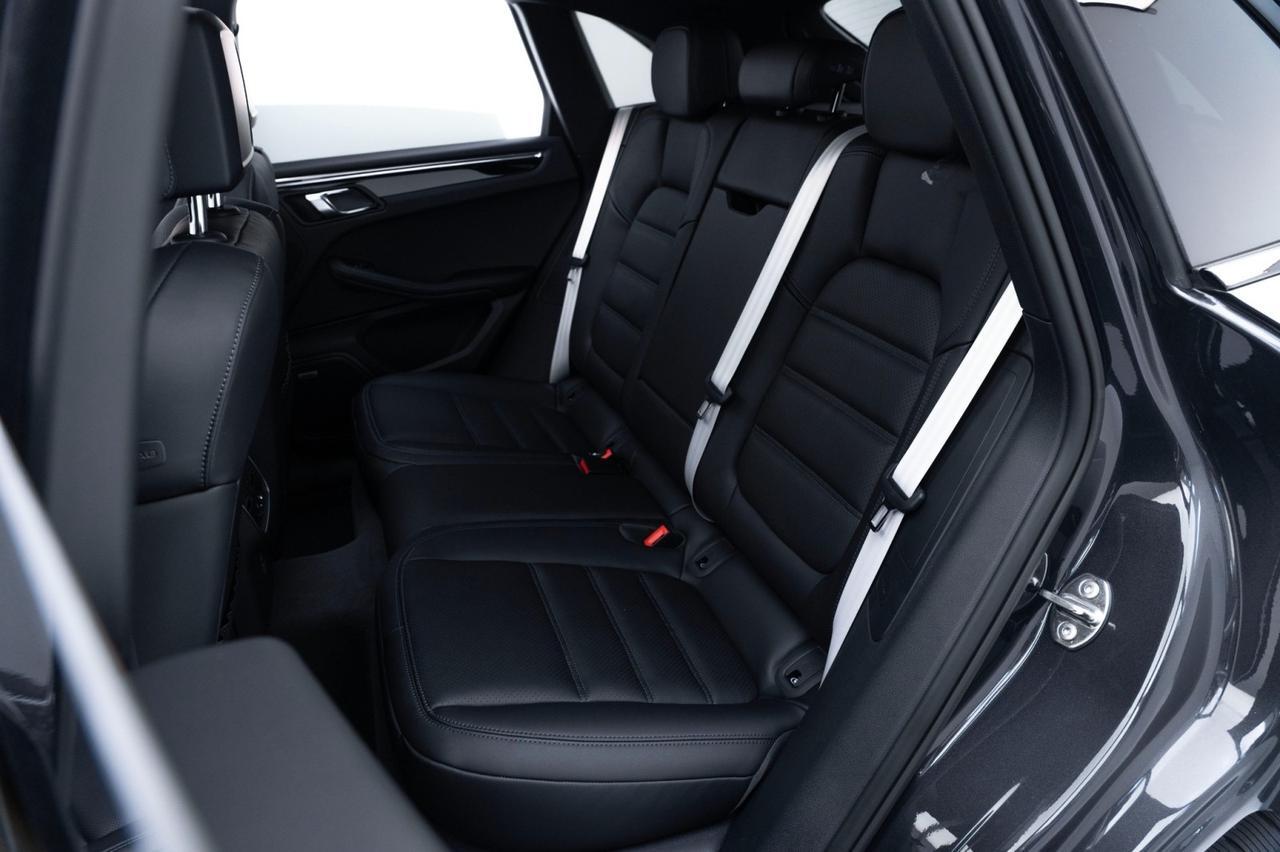 2025 Porsche Macan Pompano Beach FL