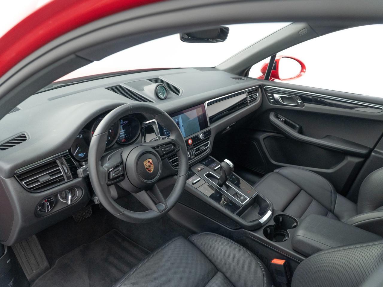2025 Porsche Macan Pompano Beach FL