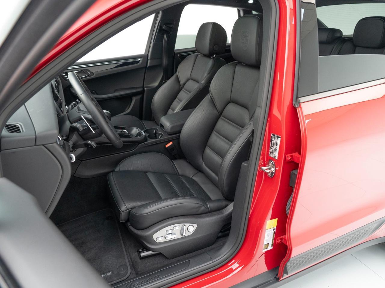 2025 Porsche Macan Pompano Beach FL