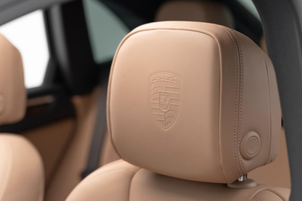 2025 Porsche Macan Pompano Beach FL