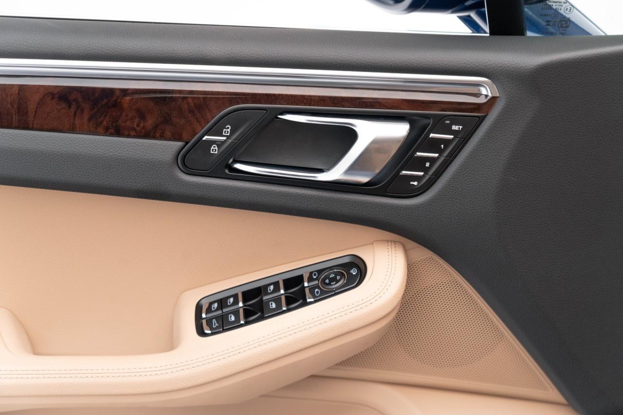 2025 Porsche Macan Pompano Beach FL